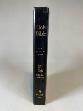 Vintage Thomas Nelson New American Bible, Catholic Edition